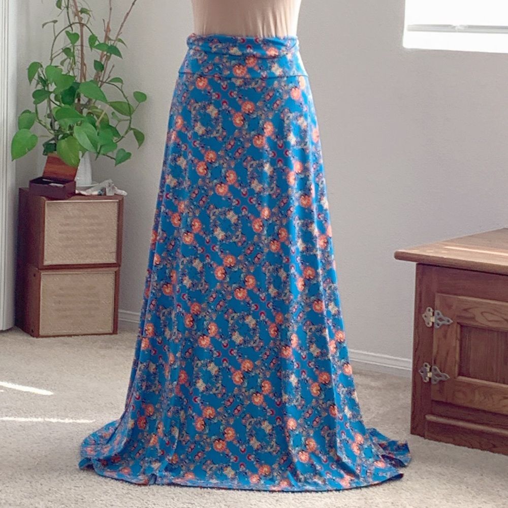Swing Floral Print Skirts Size XL - Picture 11 of 11